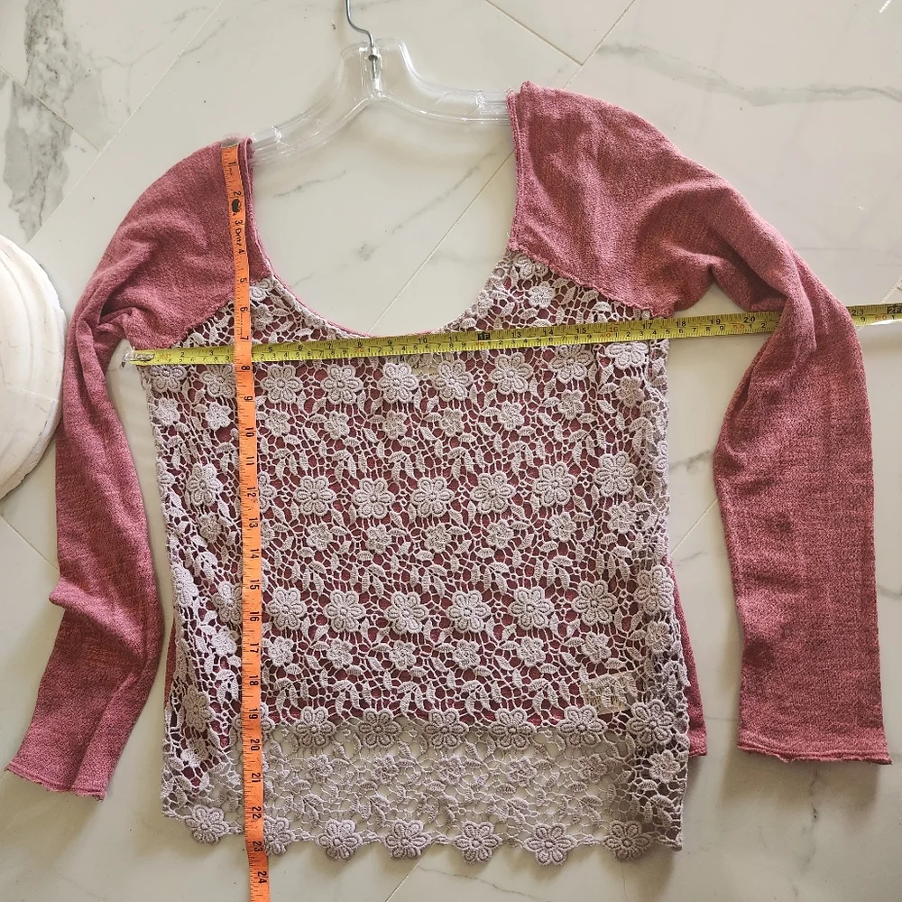 Free People Crochet Daisy Lace Ragland Long Sleeves Scoop Neck Top